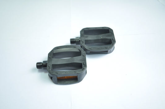 Педалі Feimin FP-650 9/16 дитячий пластик чорний